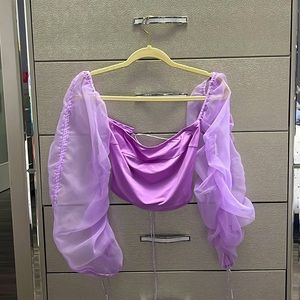 Long sleeve crop top